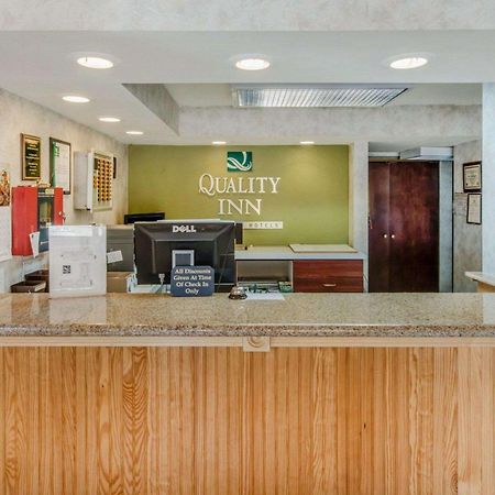 Quality Inn Barkeyville Exterior foto