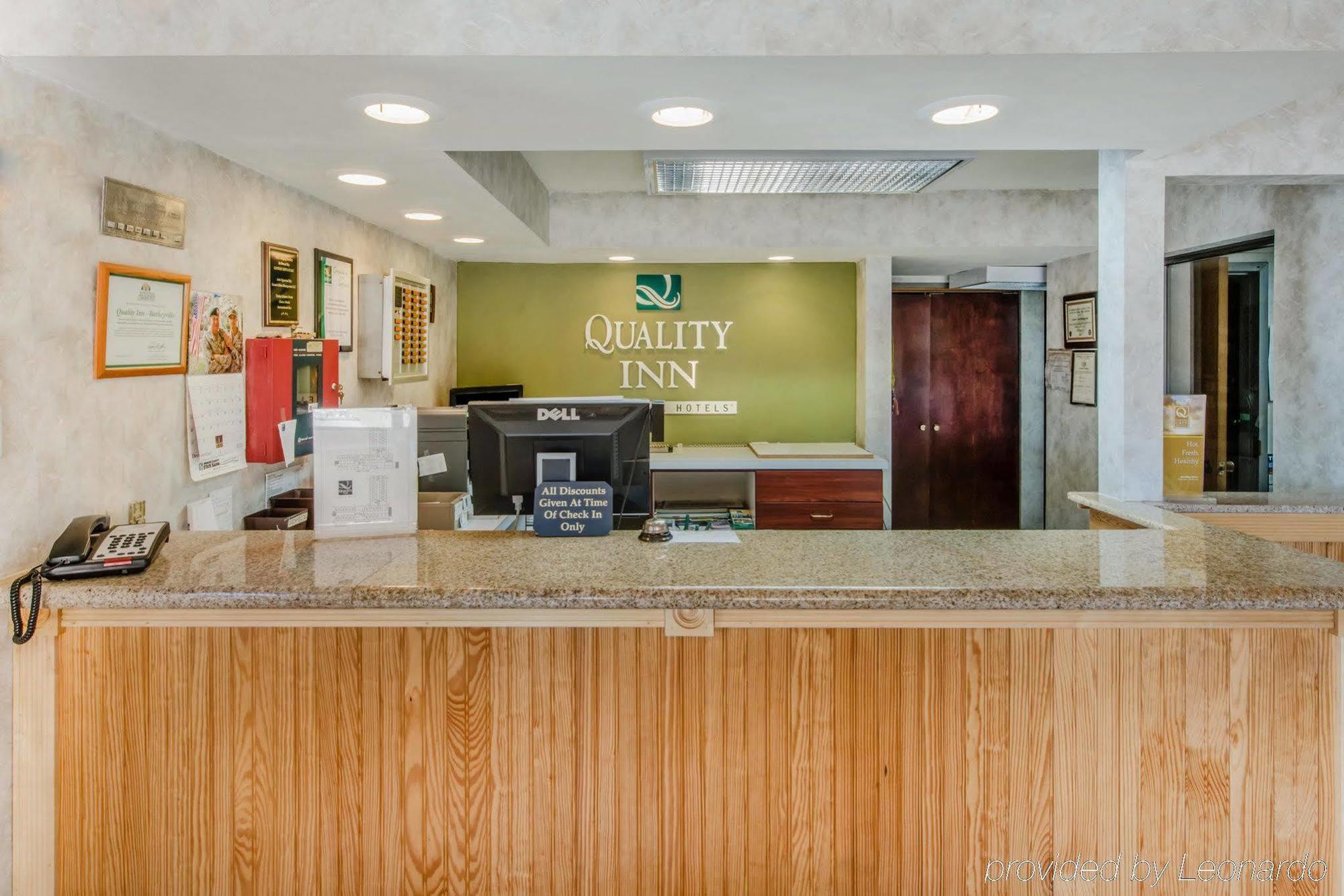 Quality Inn Barkeyville Exterior foto
